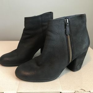 BP 'Trolley' Bootie Black